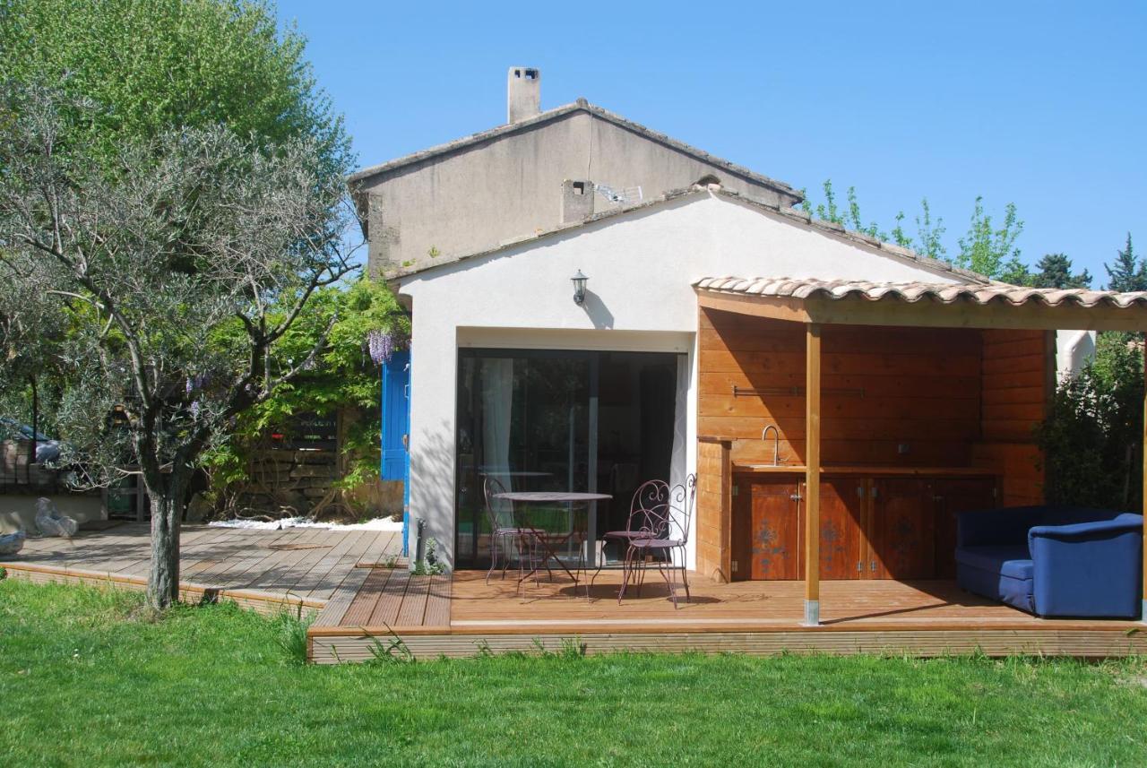 Вилла Les Volets Bleus Provence Салон-де-Прованс Экстерьер фото